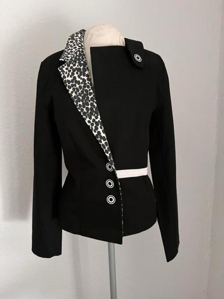 Jacke black & white veränderbar